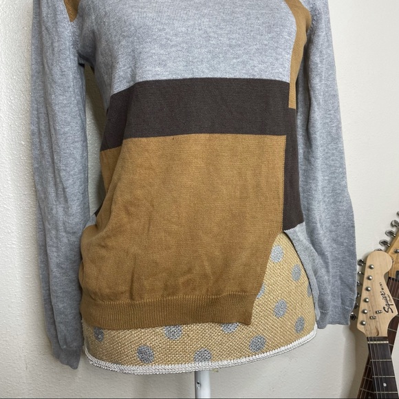 Frock Shop Grey Abstract Stripe Browns Side Slit Small Sweater - Picture 3 of 10